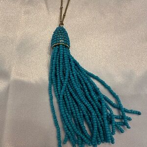 Beautiful Turquoise colored beaded necklace